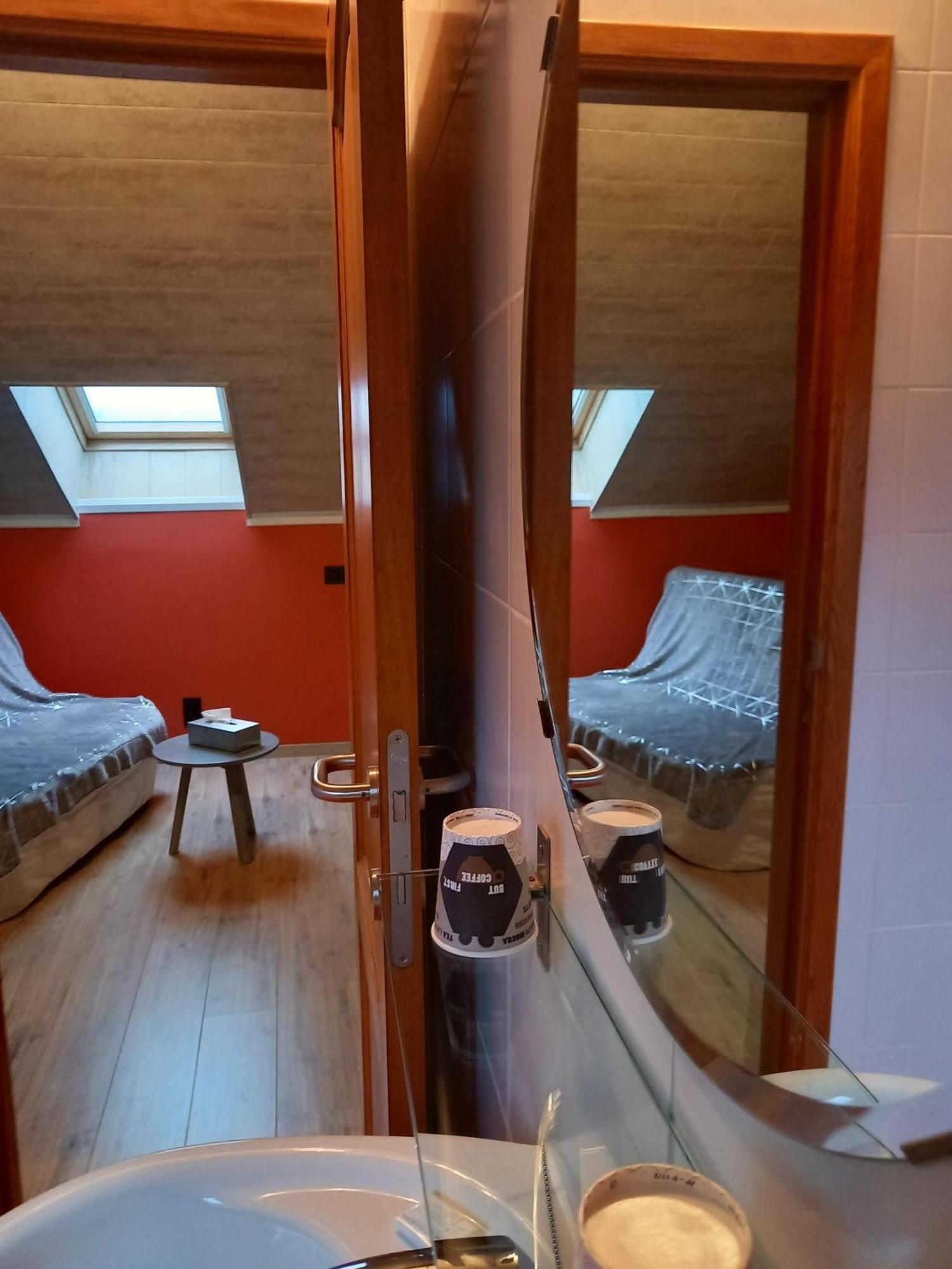 Chanteloup, Maison D'Hotes - Halleux Halleux  Δωμάτιο φωτογραφία