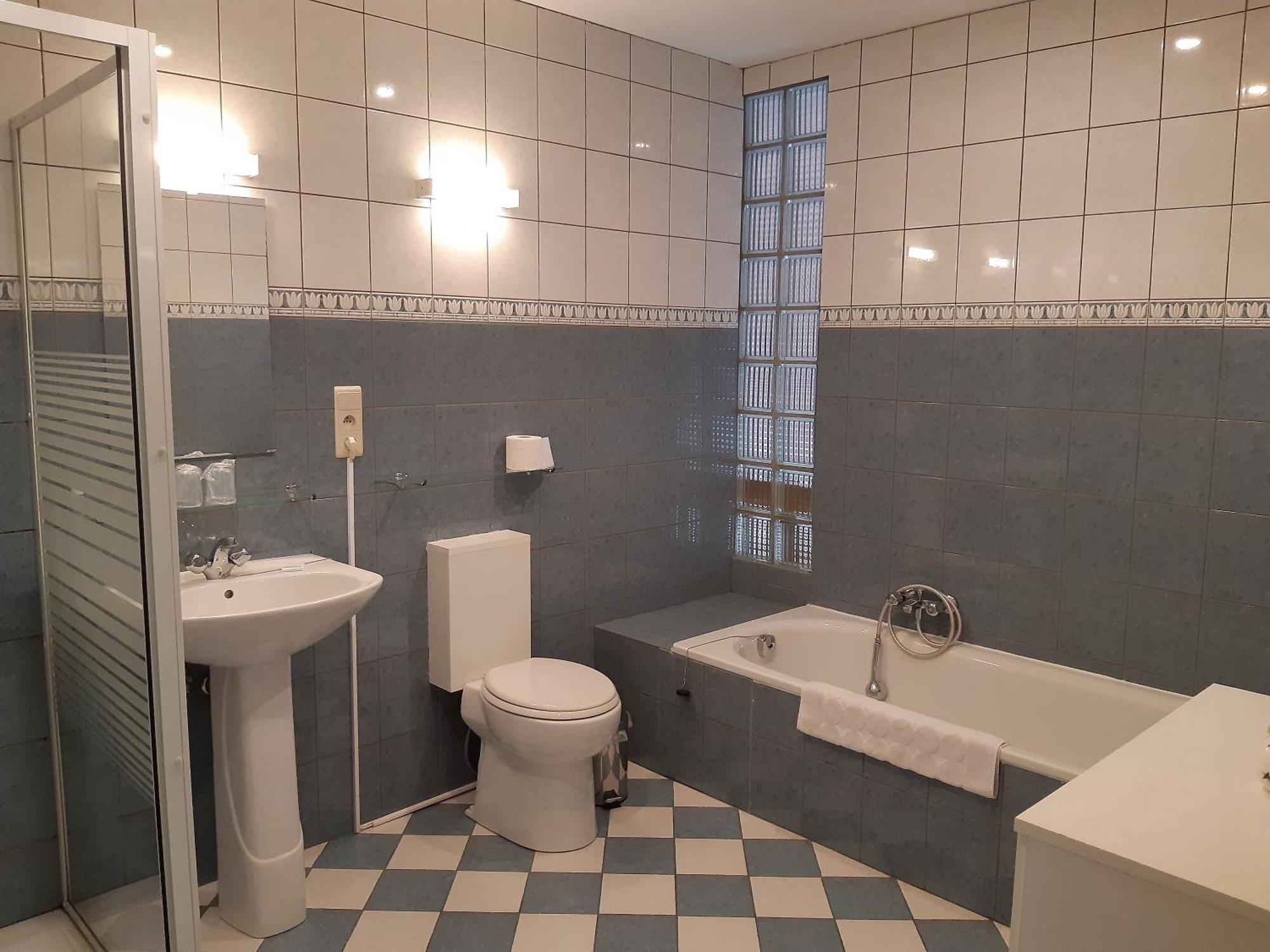 Chanteloup, Maison D'Hotes - Halleux Halleux  Δωμάτιο φωτογραφία